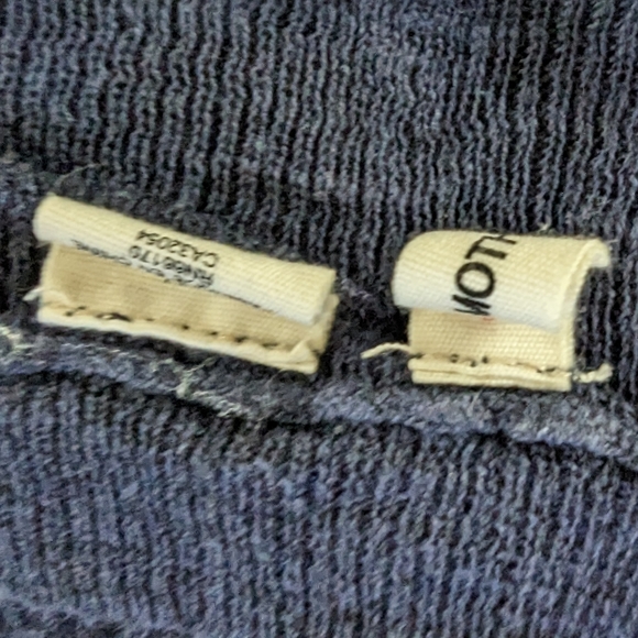 Moth Blouse - Picture 8 of 8